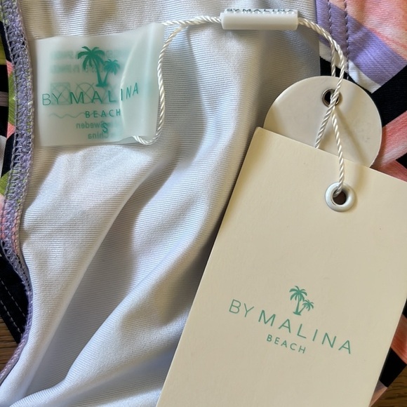 ByMalina Enya bikini bottom in Tropical Jardin Size Small NWT - Picture 11 of 11